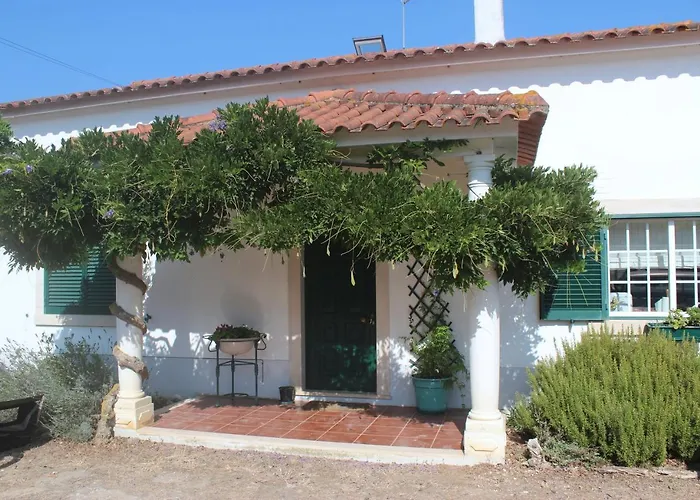 Al- Quinta Dos Carvalhais